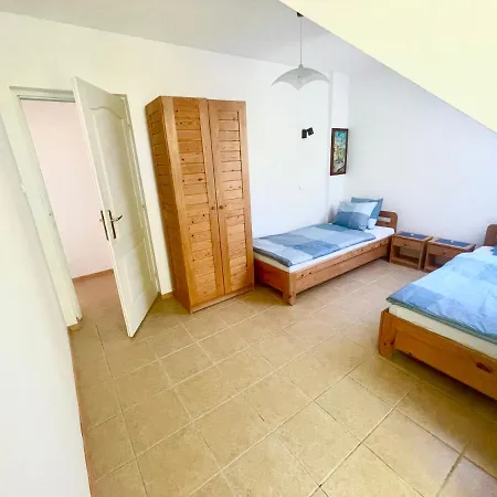 Molnarhouse Kapolnasnyek