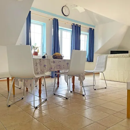 Molnarhouse Apartment *